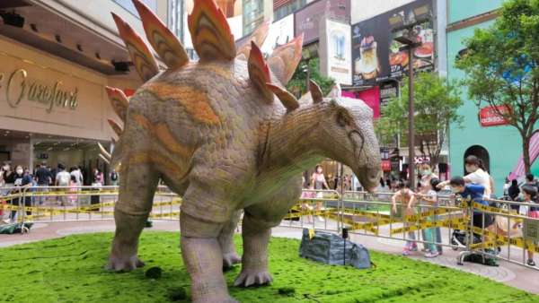 夏日快閃：機(jī)動恐龍展活動策劃1:1還原機(jī)動君王暴龍及劍龍