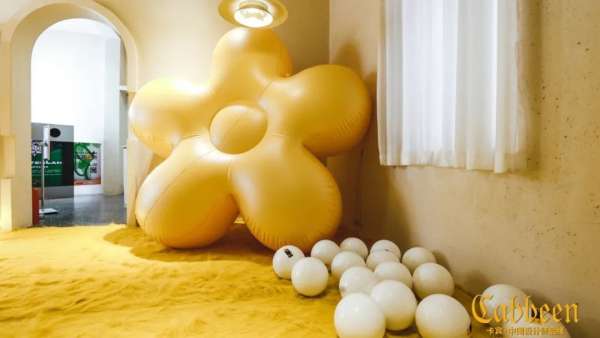 期待許久的卡賓潮酷藝術(shù)工廠展覽活動(dòng)策劃富有活力又有夏日感，酷