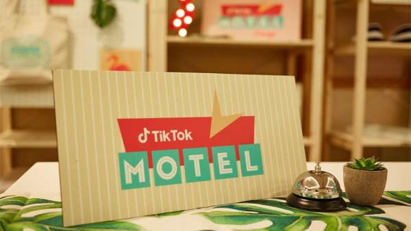 TikTok（抖音）汽車旅館主題活動充滿了樂趣、探索和休閑