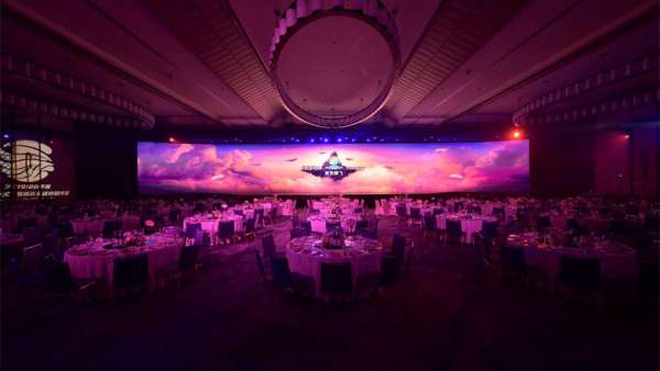 安利中國(guó)領(lǐng)導(dǎo)力研討會(huì)活動(dòng)策劃讓客人進(jìn)行了一場(chǎng)虛構(gòu)的奇幻世界之旅