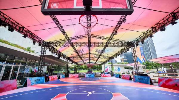 耐克“新動境”活動策劃一站式刷新跑步、訓(xùn)練、瑜伽和滑板的玩法